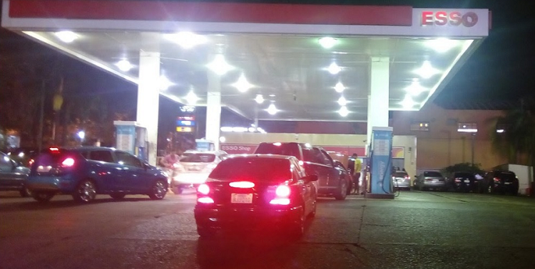 posto-Esso-CDE