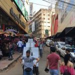 Sábado com atendimento normal nas lojas do Paraguai